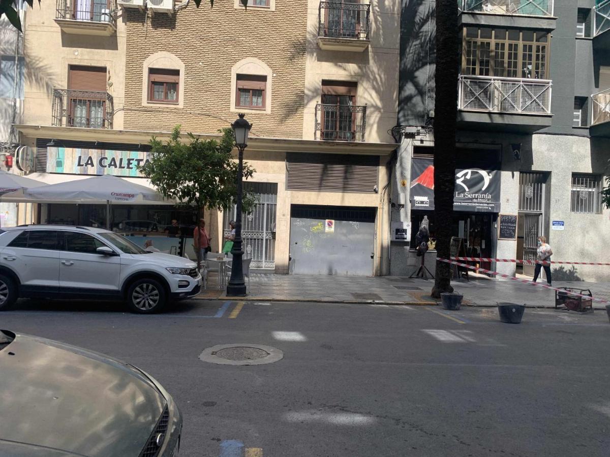 Apartamento Tranquilo En Pleno Centro Con Garaje هويلفا المظهر الخارجي الصورة
